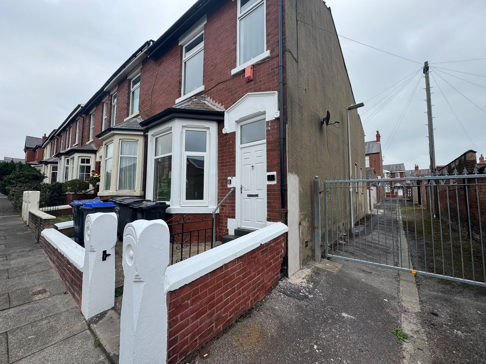 Poplar Avenue